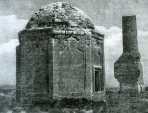 Sheykh Babi Yakub´s mausoleum and ruins of ancient mosque. The remains of bath houses and other buildings from a large Muslim religious complex can be found here 1273-74